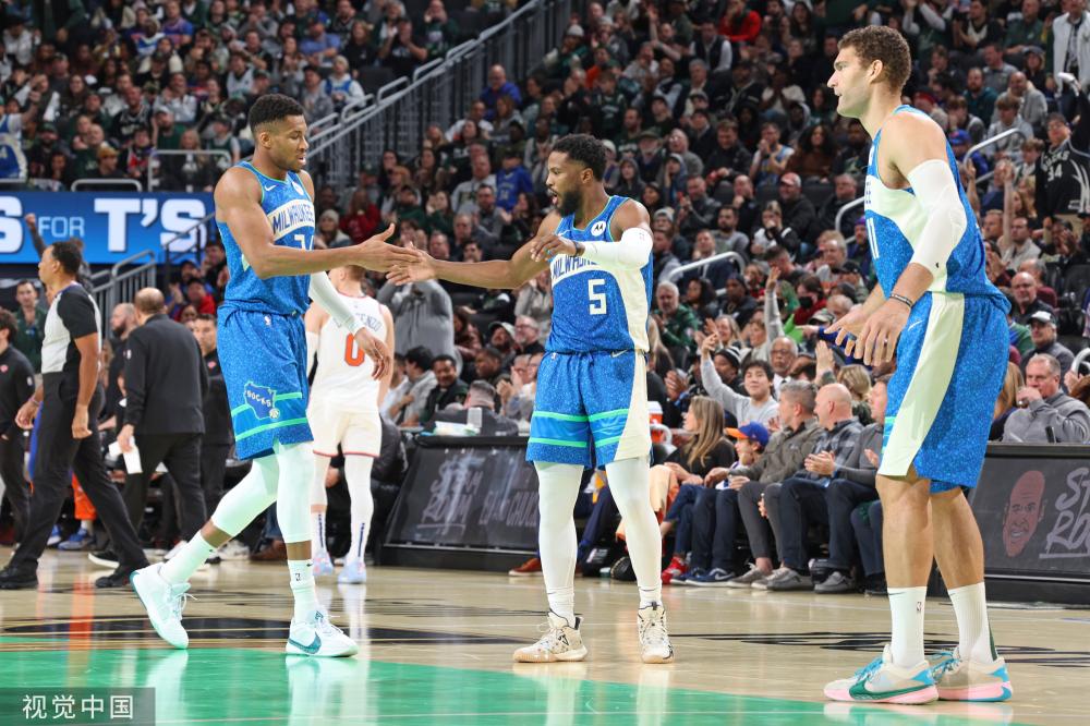 尤其是在社 尤其是在社