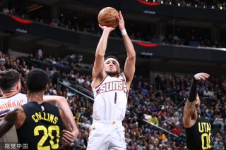 他的出场时 他的出场时